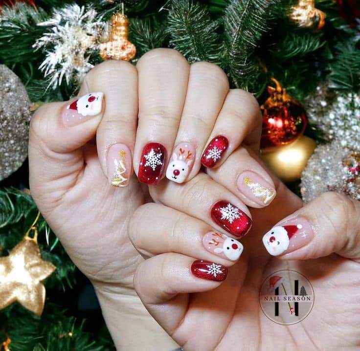 15 Festive Nail Art Designs to Celebrate Christmas in Style